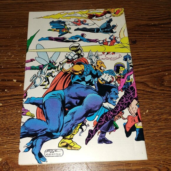 Official Handbook of Marvel Universe Deluxe #2 Beast to Clea (Jan. 1986) - Picture 2 of 3